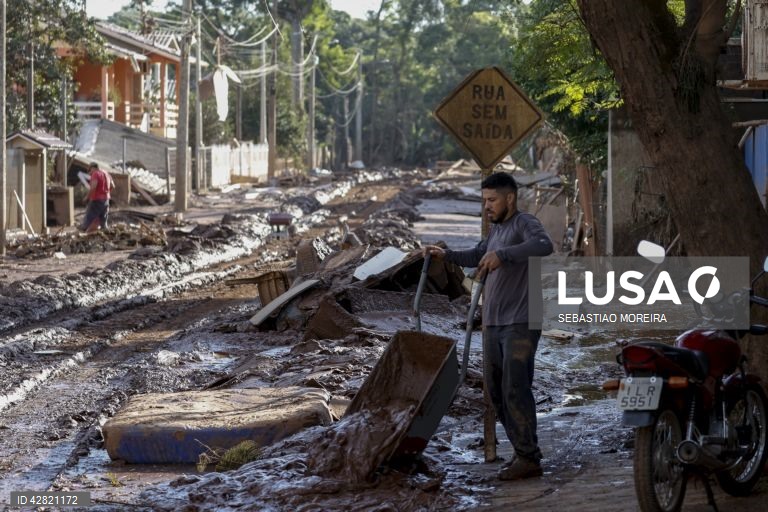 Inundações afetaram pelo menos 61.400 casas no sul do Brasil