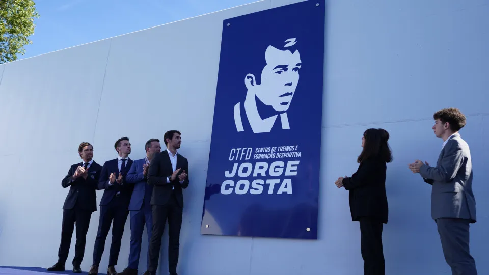 Emoção à flor da pele: André Villas-Boas chora na inauguração do CTFD Jorge Costa
