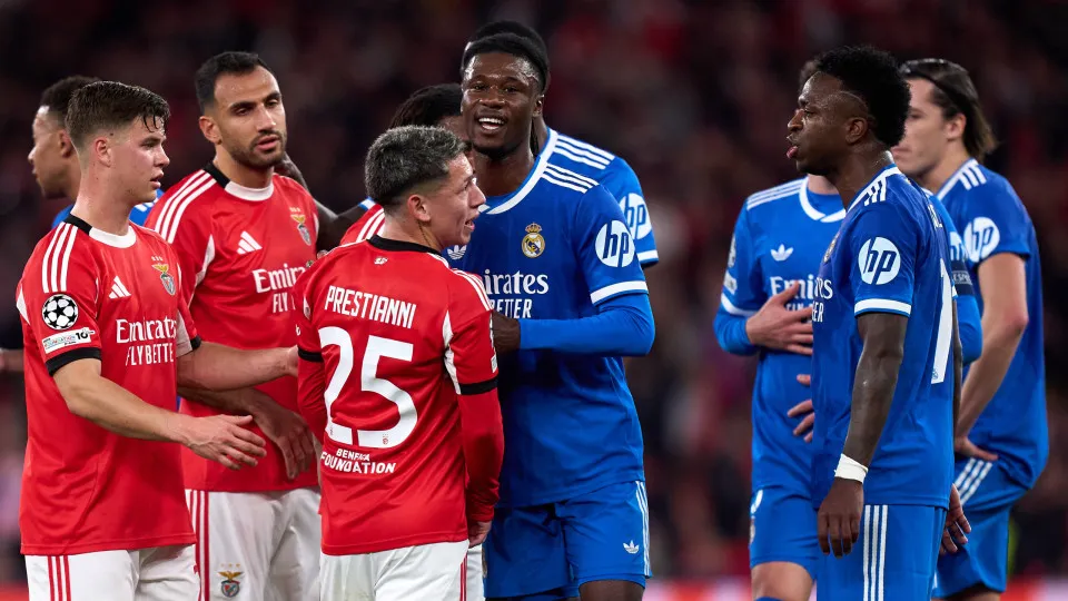 Benfica contesta punição a Gianluca Prestianni e cita Eusébio na defesa